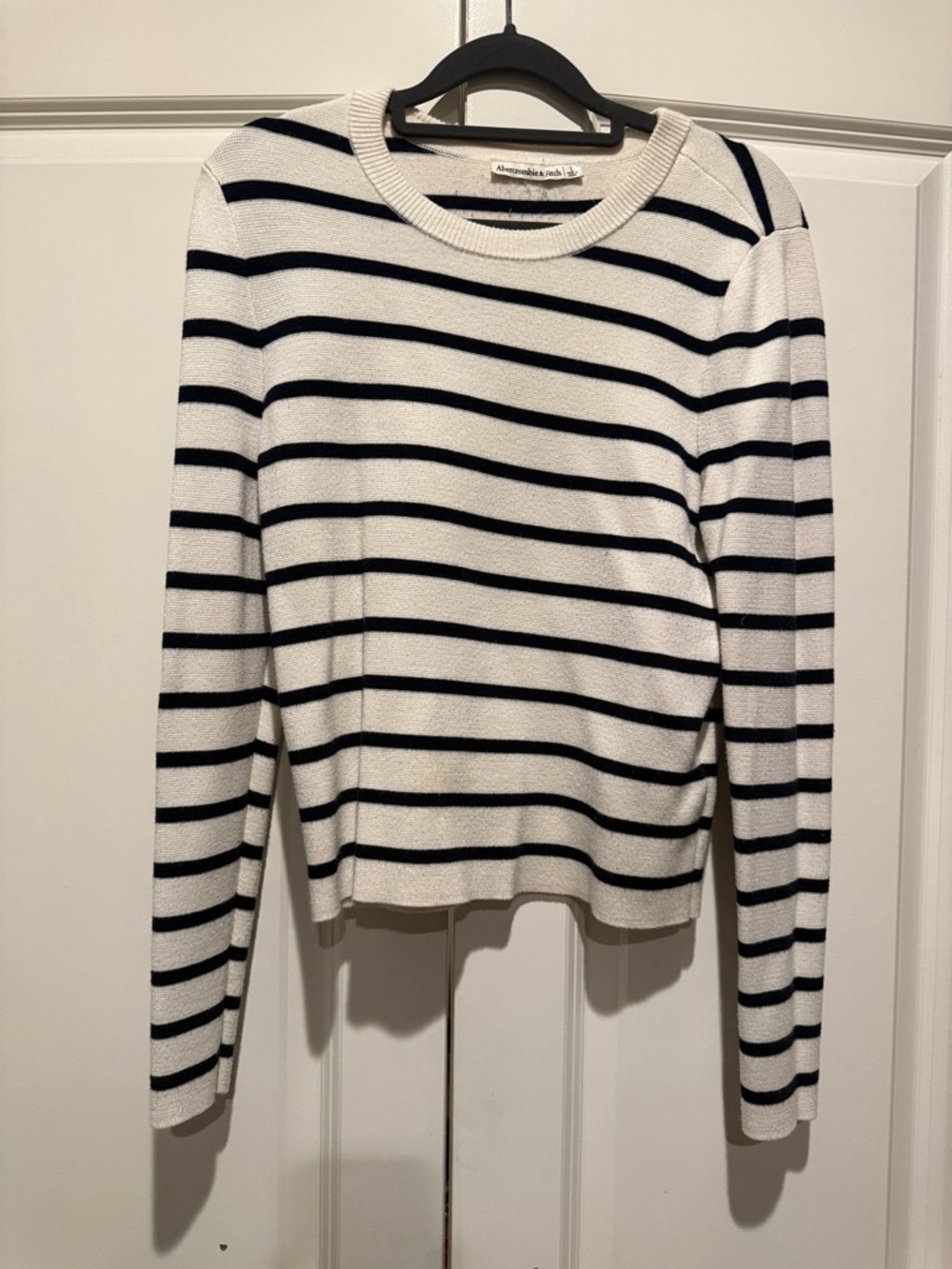 Abercrombie & Fitch White and Navy Striped Long-Sleeve Top